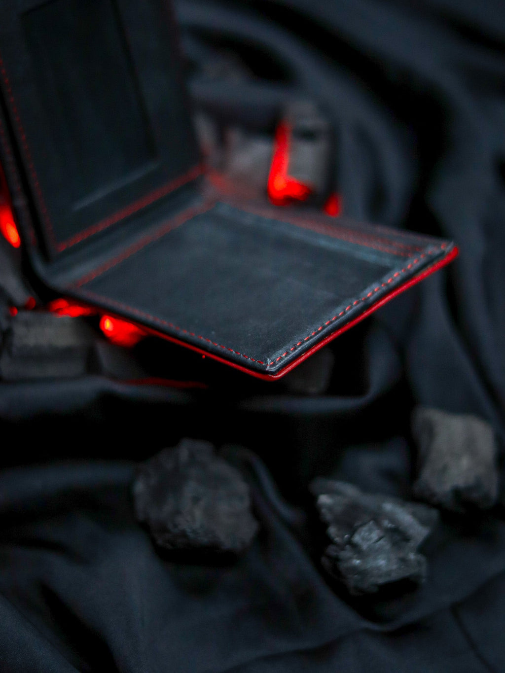 Bifold Leather Wallet with Red Borders