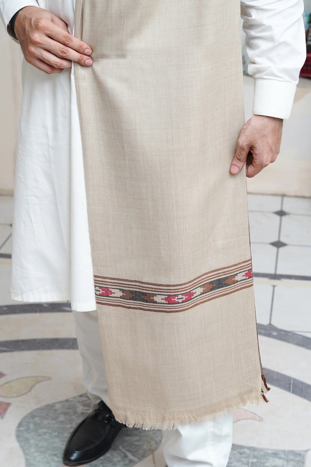 Fine Wool Progen Design Woven Mens Shawl