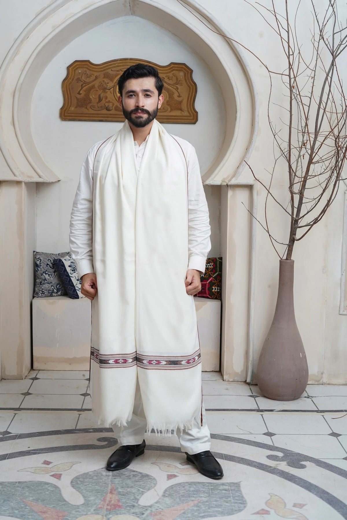 Fine Wool Progen Design Woven Mens Shawl