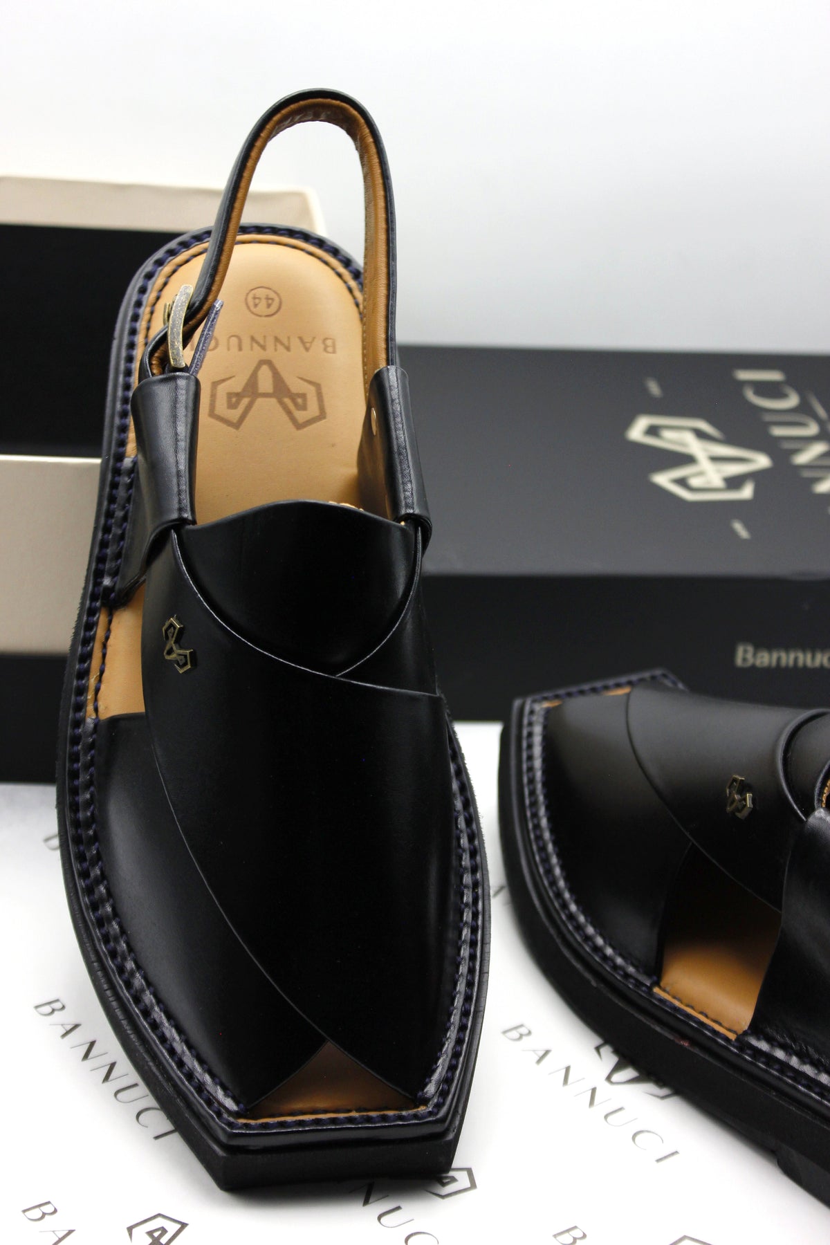 Luxury Black Peshawari Kaptaan Chappal