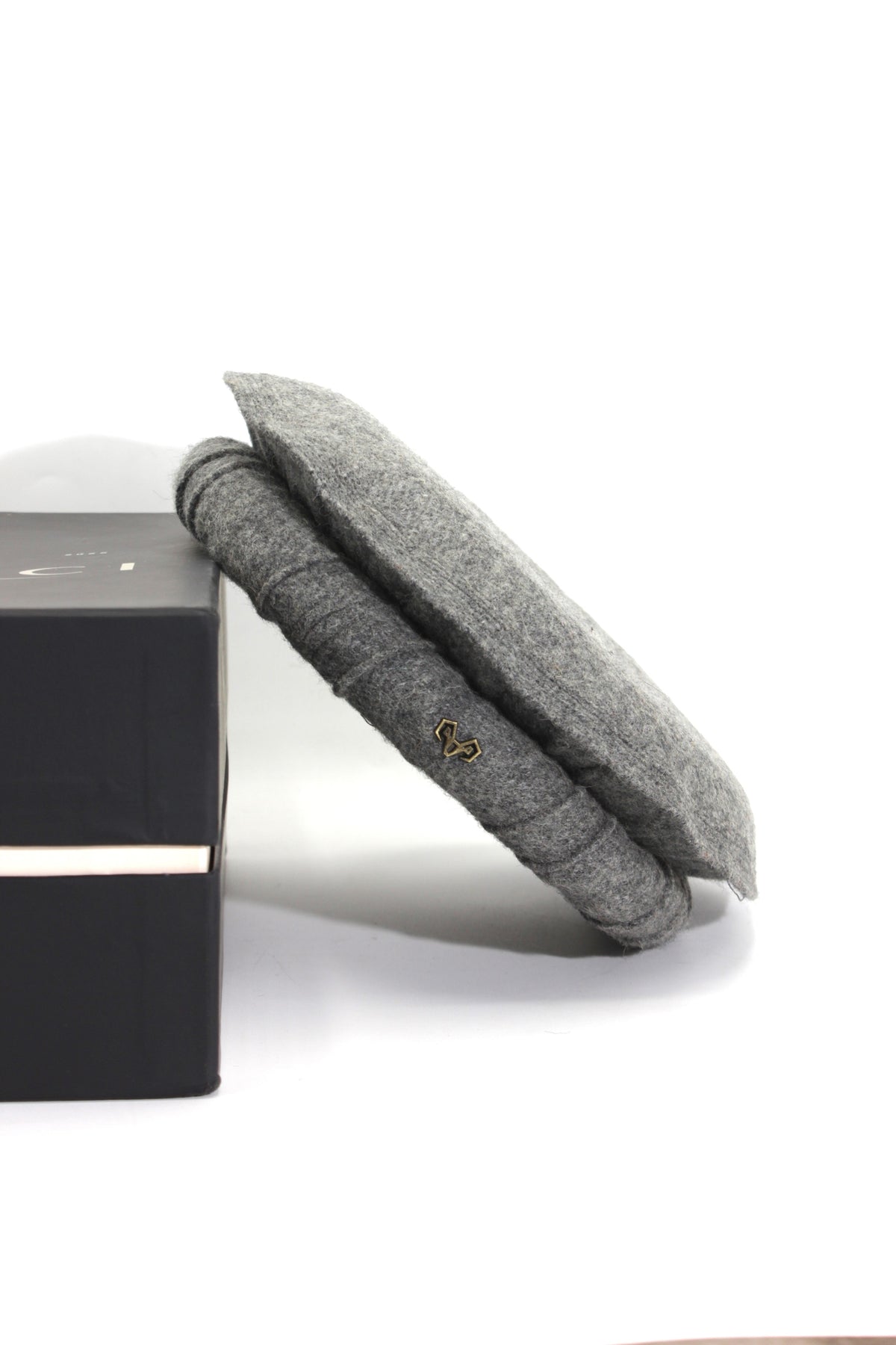 LUXURY HAND MADE PURE WOOLEN DARK GRAY CHITRALI PAKOL CAP FROM BANNUCI