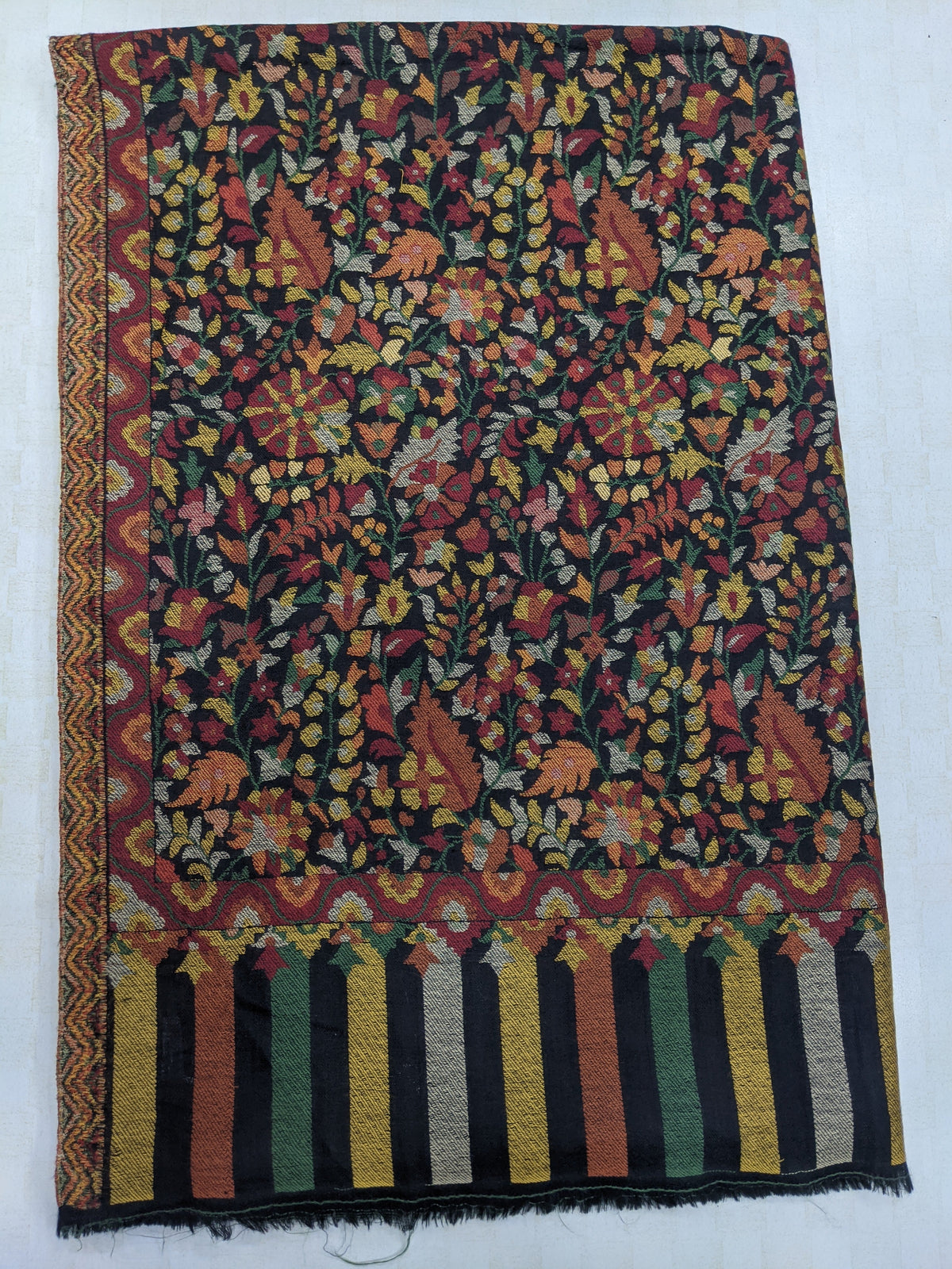 Pashmina Kani Shawls