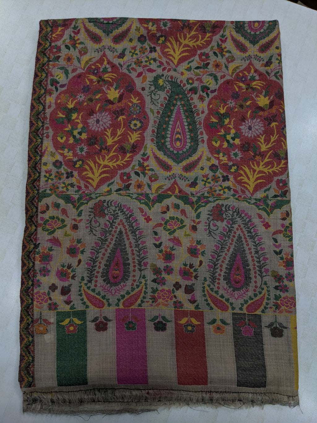 Pashmina Kani Shawls