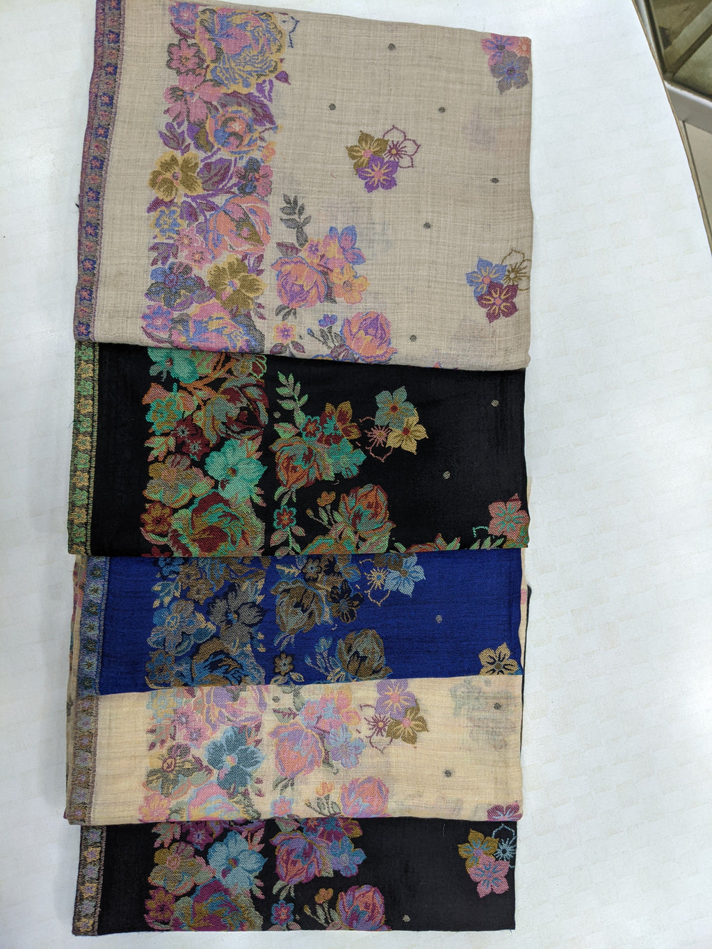 Soft Light Ring pashmina kasmire
