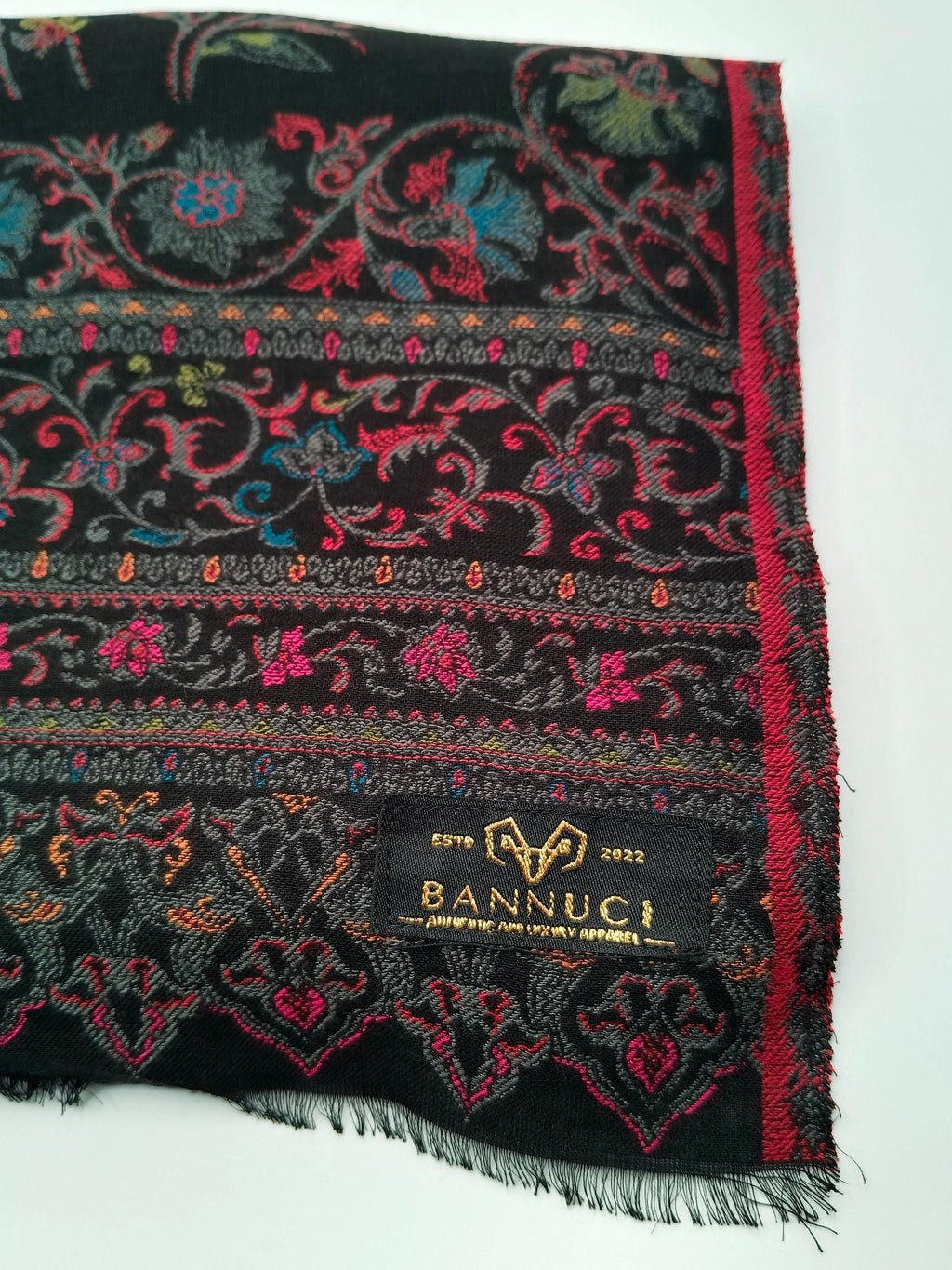 Extremely Soft Pashmina Kani Shawl With Khadi Pattern