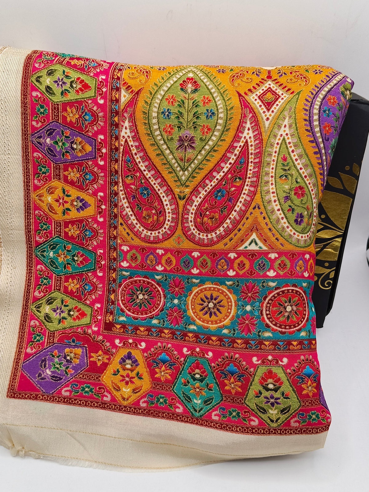 Premium Quality  Multi Color kani Silk  Shawl