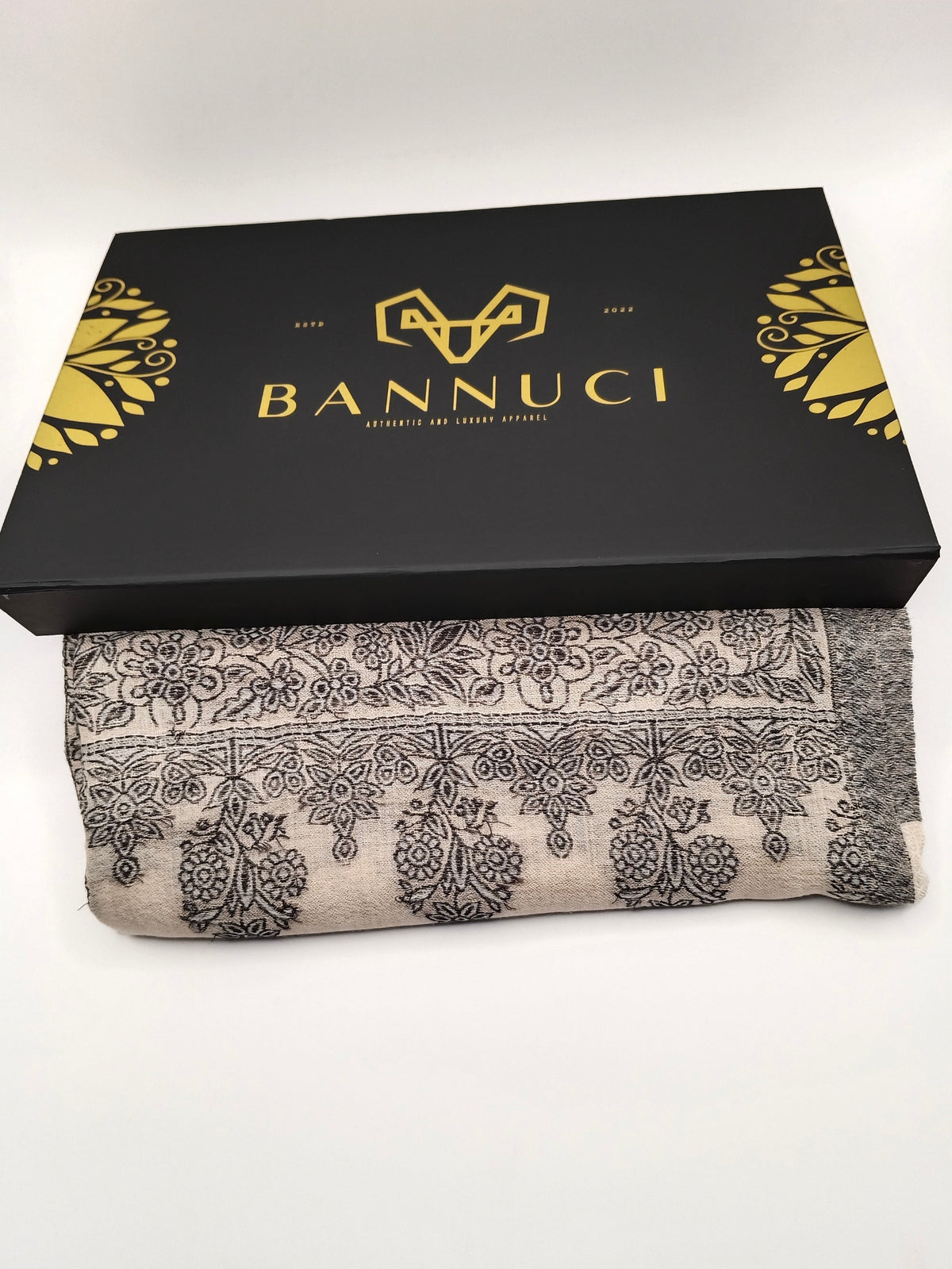 Extremely Soft Pashmina Kani Shawl With Khadi Pattern