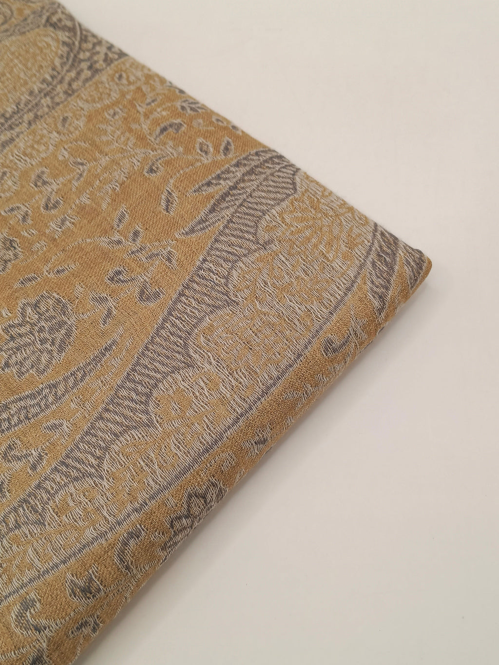 Extremely Soft Pashmina Kani Shawl With Khadi Pattern