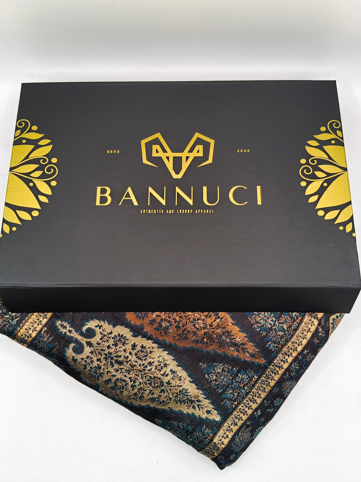 Premium Quality Light Weight kani Silk Shawl