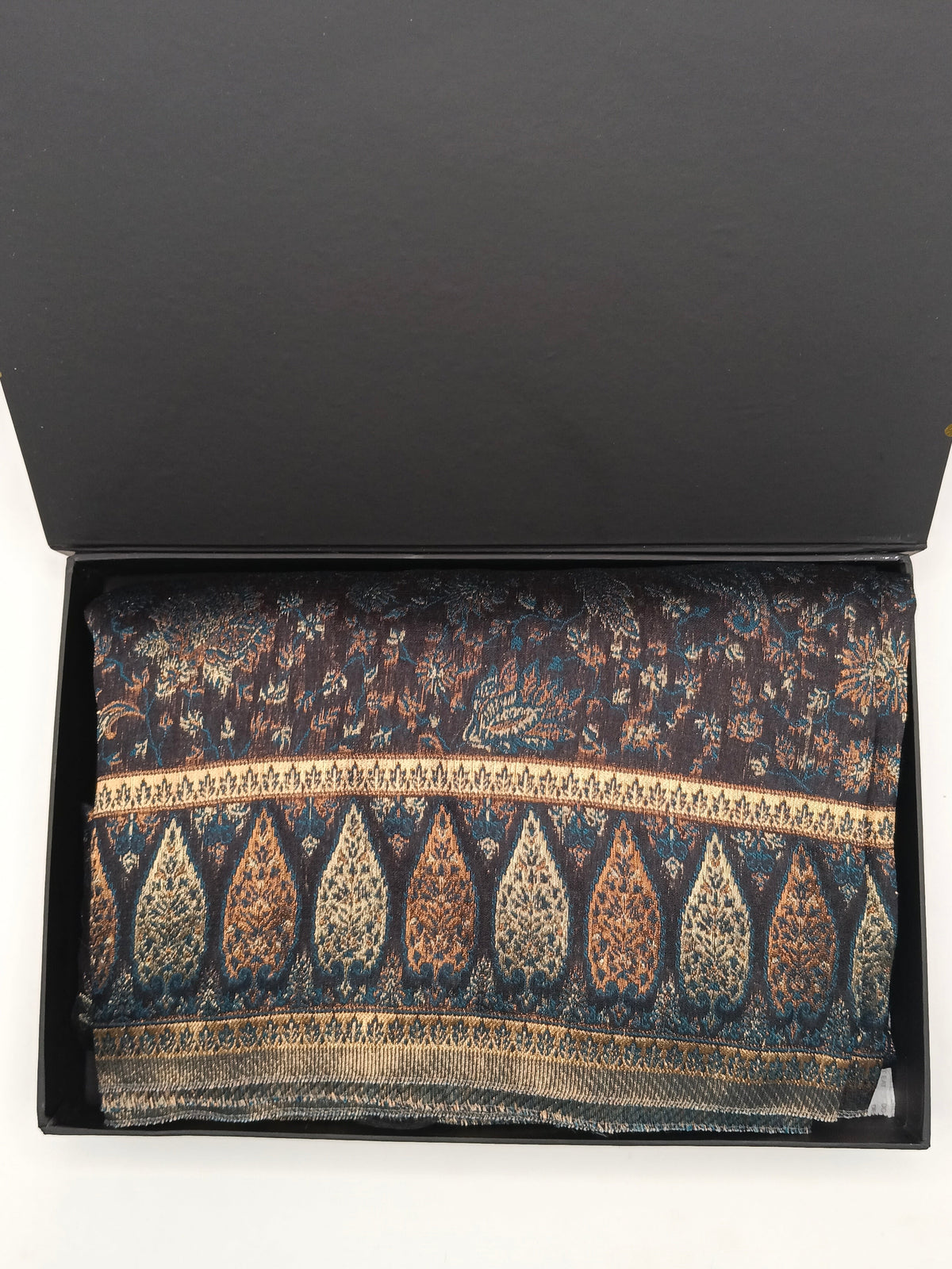 Premium Quality Light Weight kani Silk Shawl