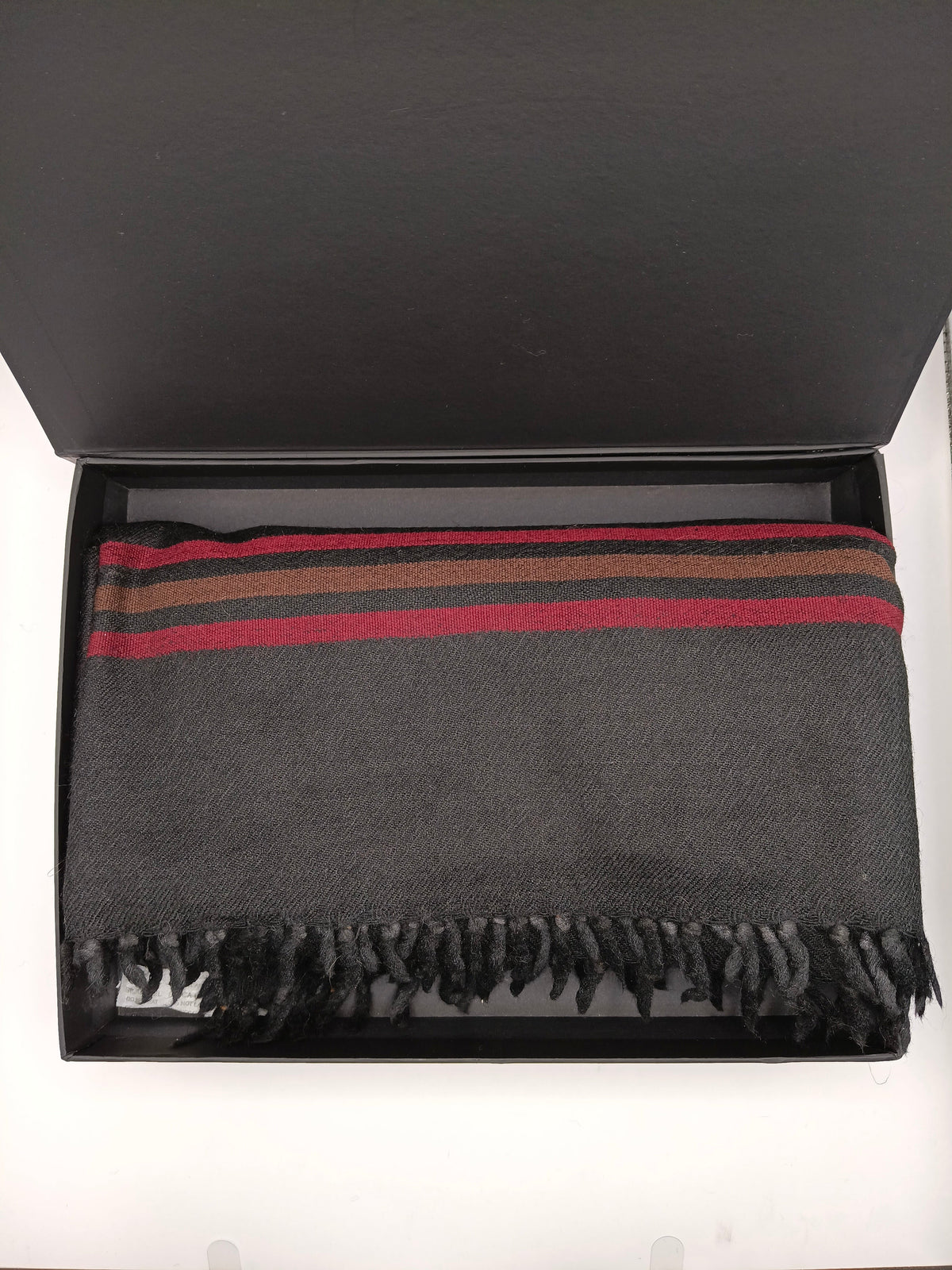 Premium Quality Stripped Black Pure/High Grade 48 Fiber Shawl
