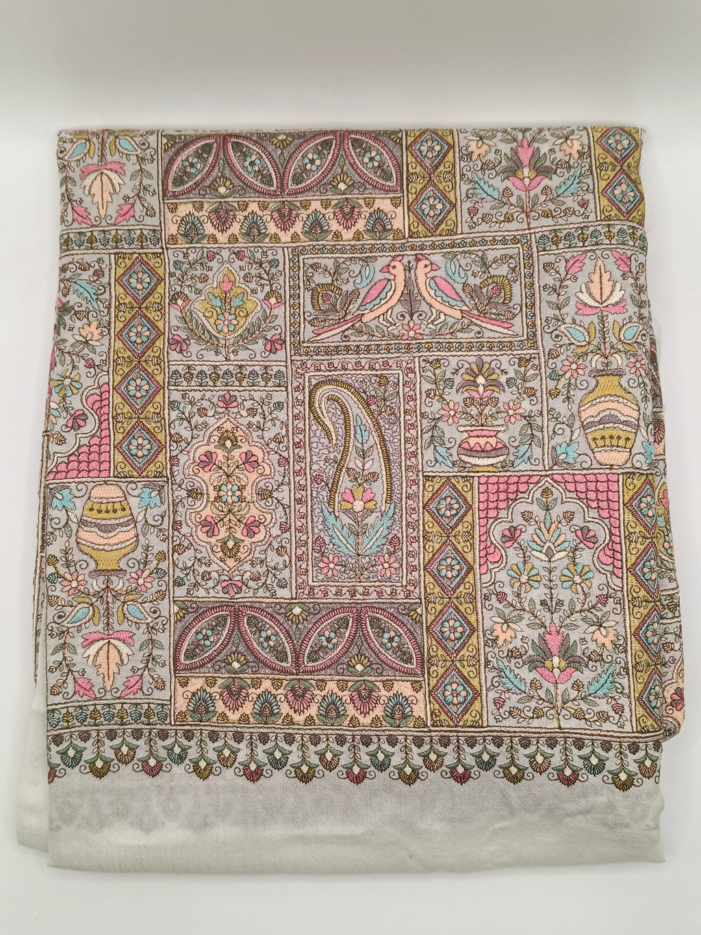 Premium Quality Extremely Soft  Embriodered Sozni Sui Jama Pashmina Shawl