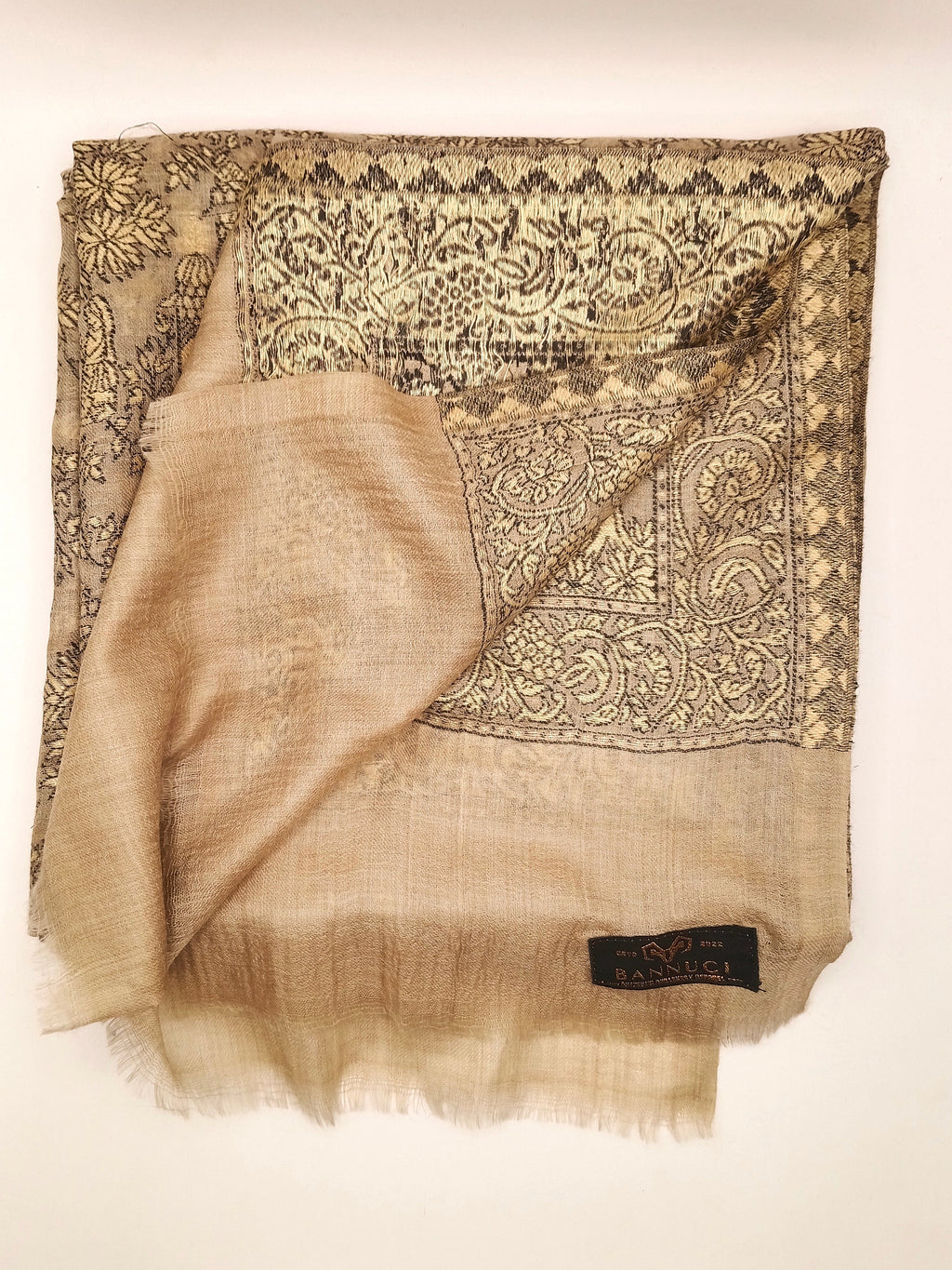 Toosh Kani Shawl With Khadi Pattern
