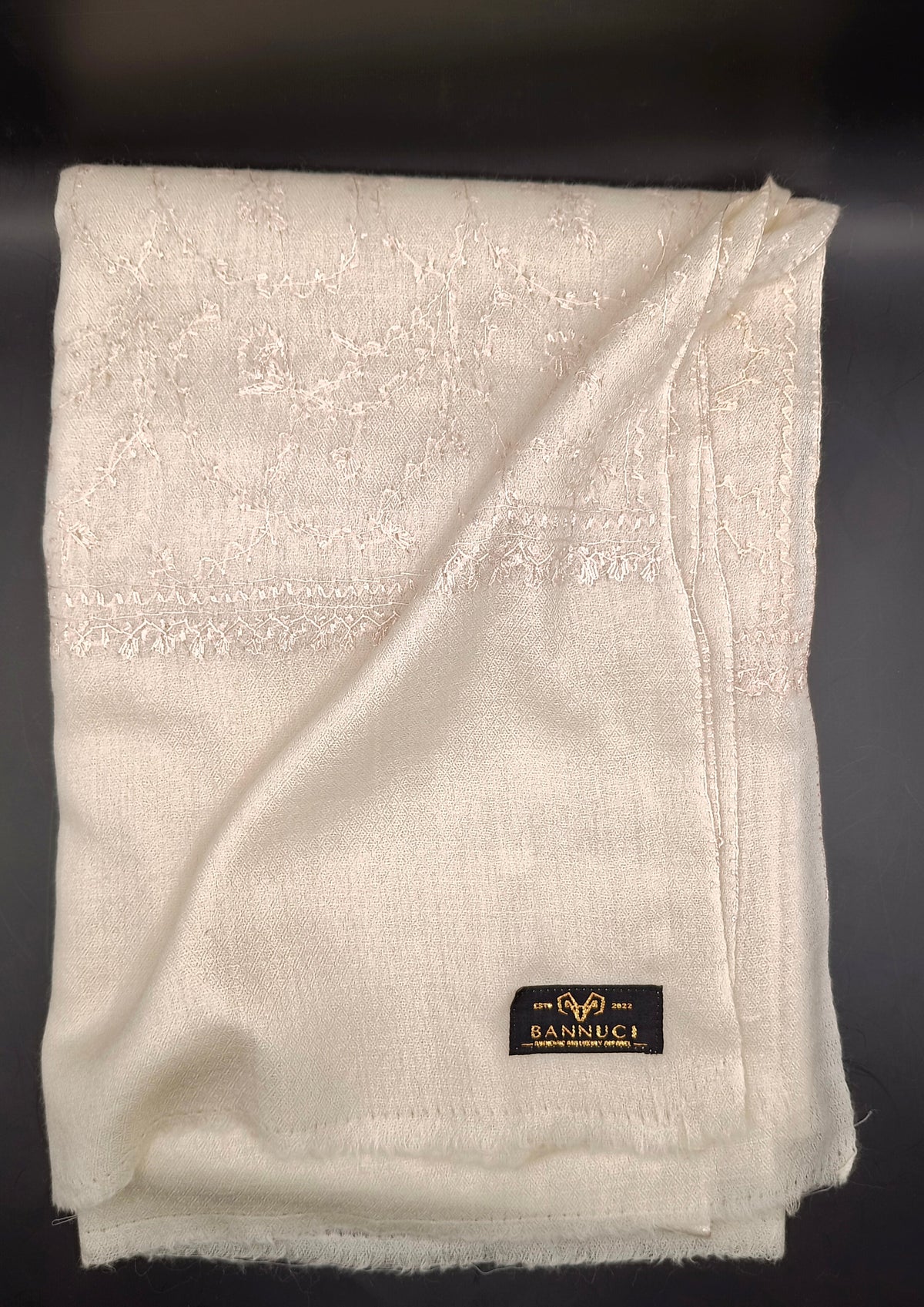 Premium And Extremely Soft Original Handmade Sui Needle Jaal Pure Toosh Shawl