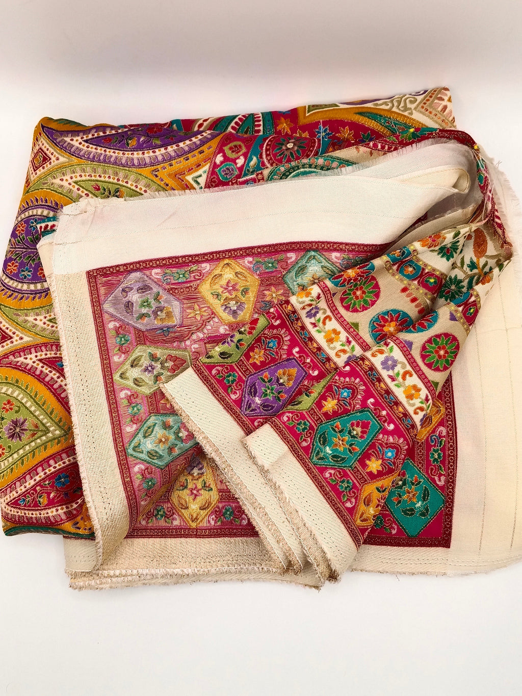 Premium Quality  Multi Color kani Silk  Shawl