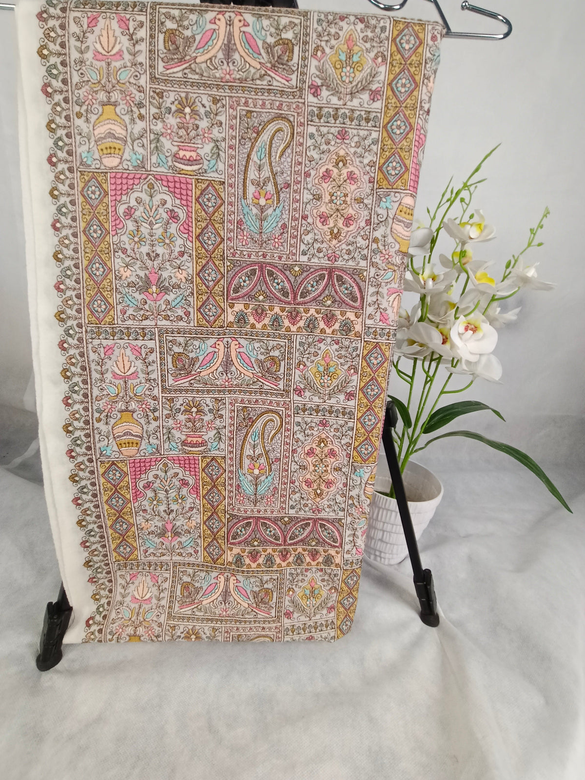 Premium Quality Extremely Soft  Embriodered Sozni Sui Jama Pashmina Shawl