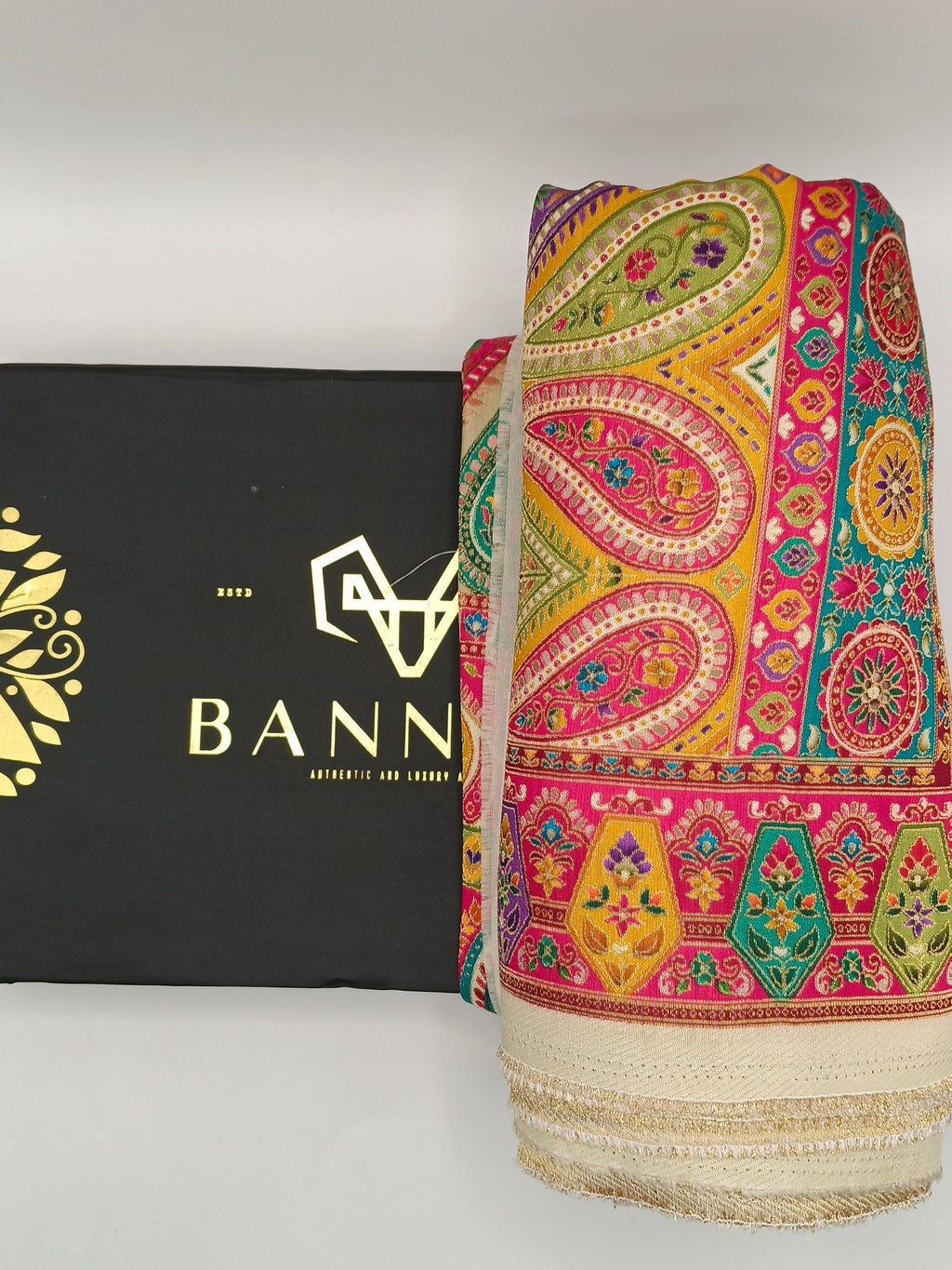 Premium Quality  Multi Color kani Silk  Shawl