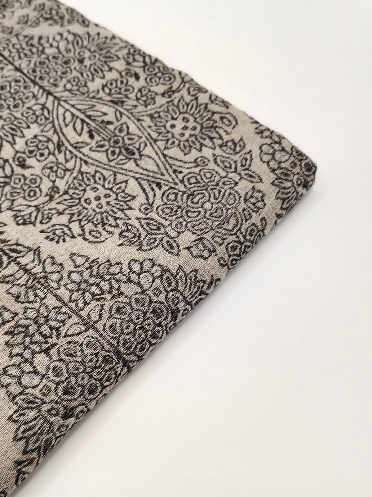 Extremely Soft Pashmina Kani Shawl With Khadi Pattern