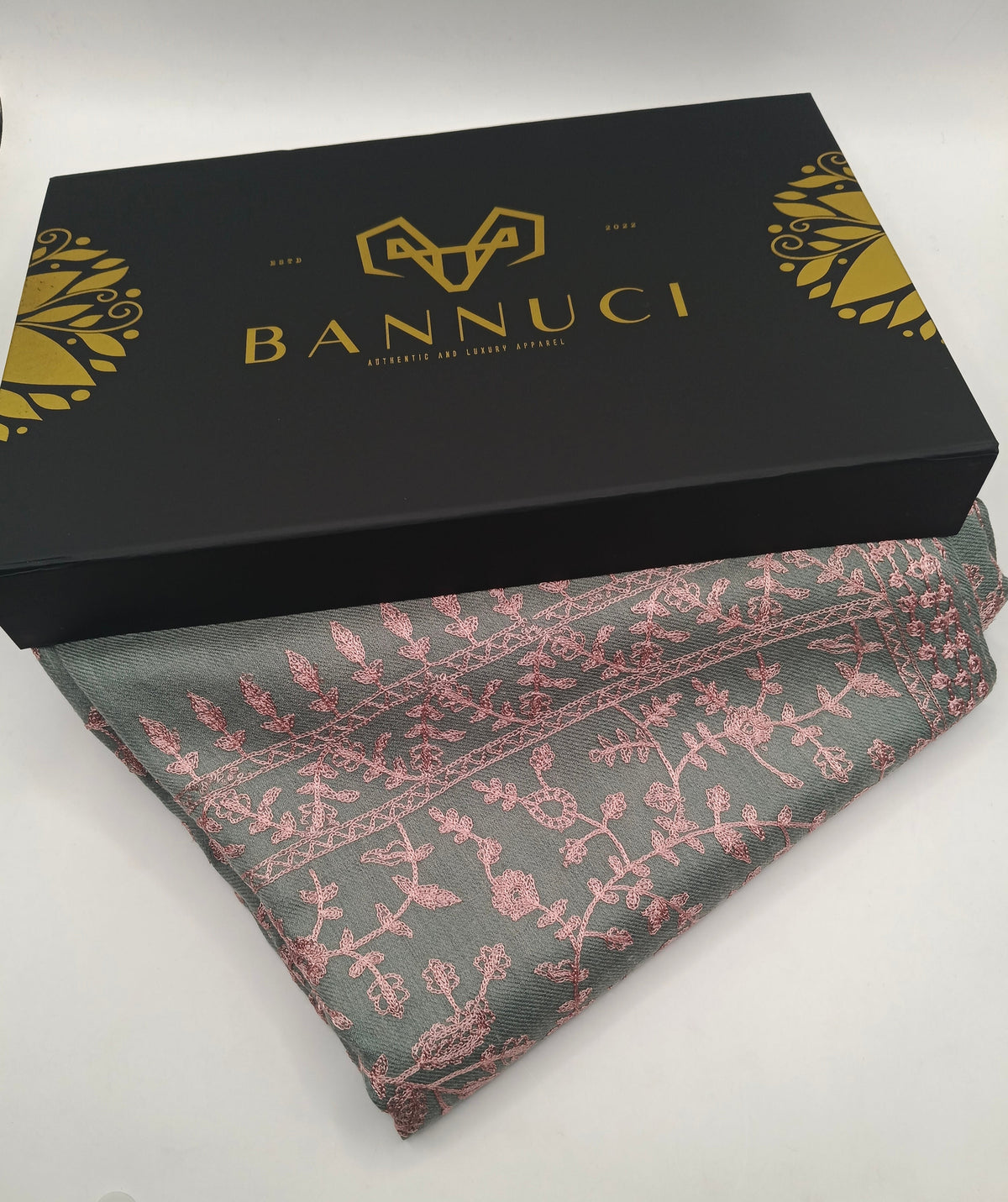Embroidered Pashmina Shawl With Ari Work
